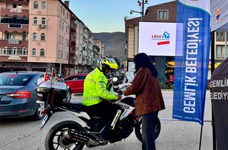 Gemlik Belediyesi’nden İftara Yetişemeyenlere İftariyelik İkramı